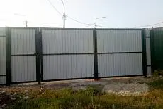 Ворота распашные из профлиста
