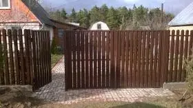 Забор из евроштакетника Забор из евроштакетника